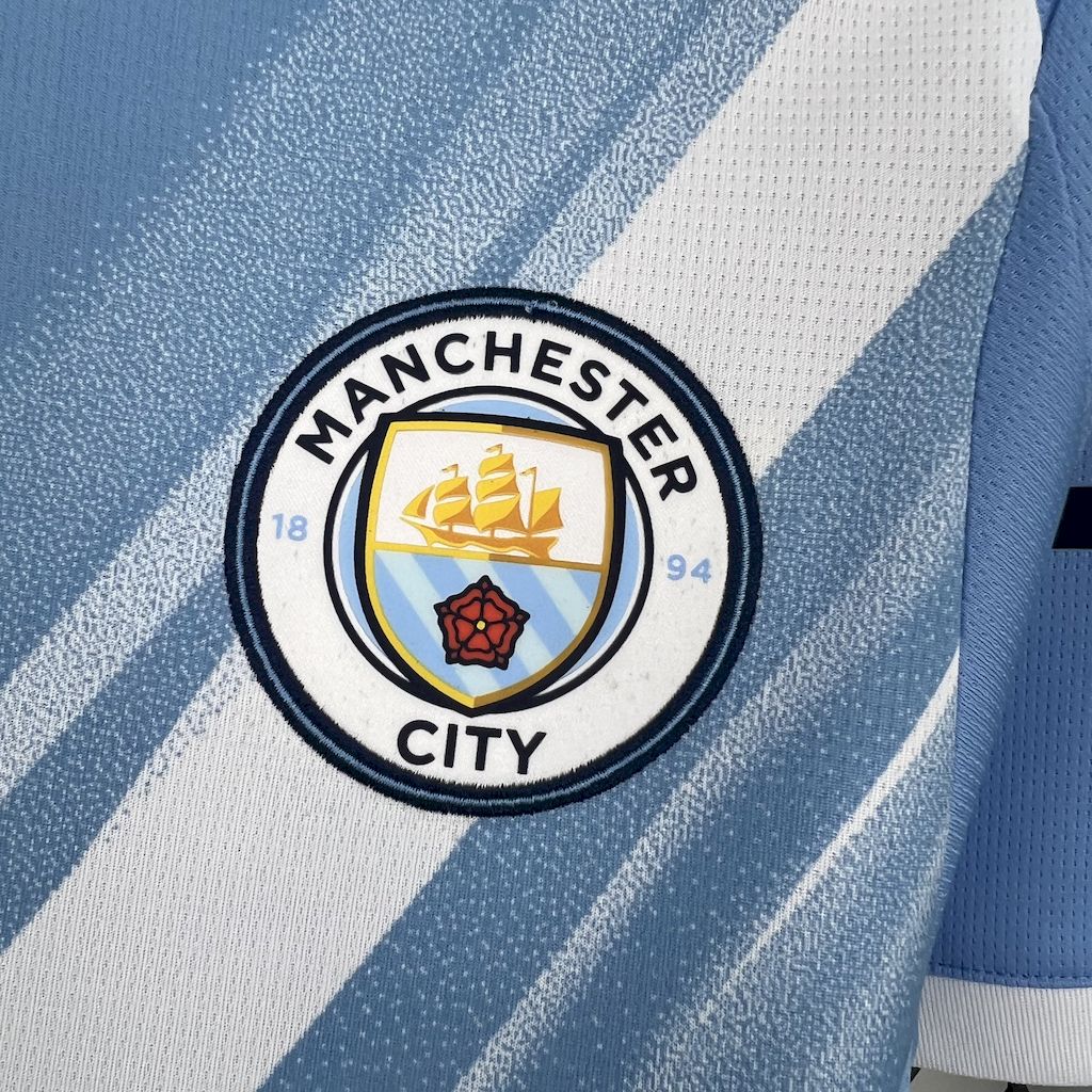 Men’s Manchester City 2025/26 Fan Home Jersey
