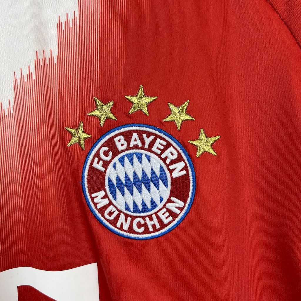 Men’s Bayern Munich 2025/26 Fan Home Jersey