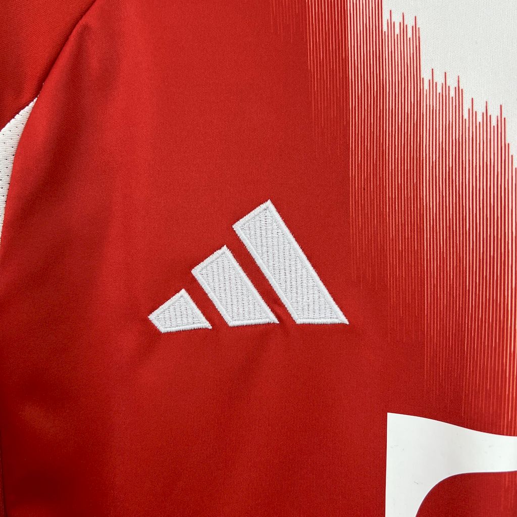 Men’s Bayern Munich 2025/26 Fan Home Jersey
