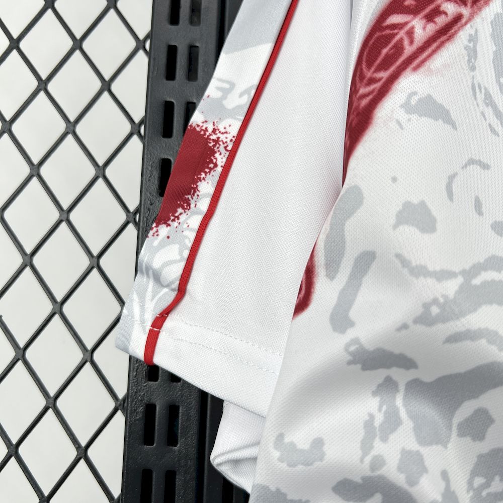 Mens England 2025 Becks #7 Special Jersey - Image 5