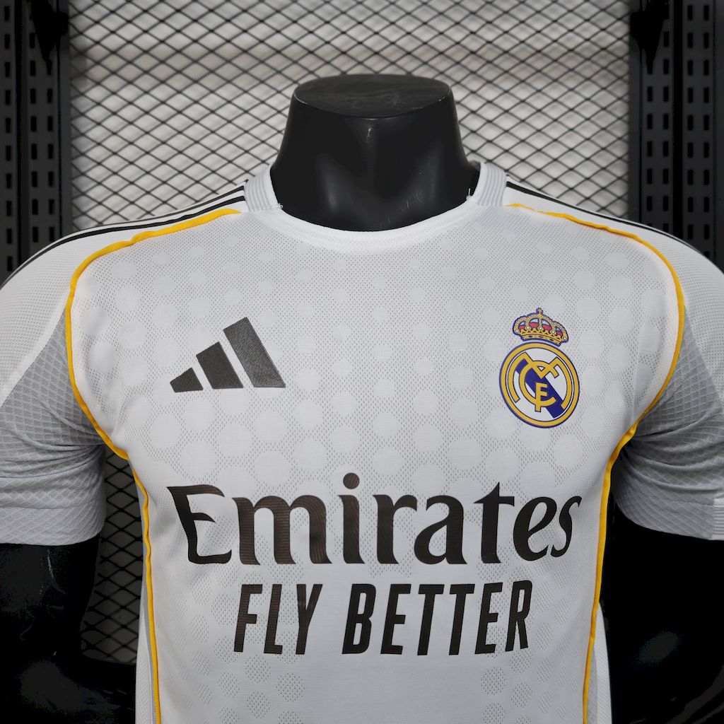 Men’s Real Madrid 2025/26 Player Home Jersey