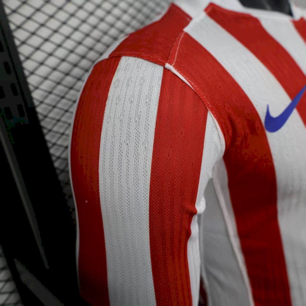 Men’s Atletico Madrid 2025/26 Player Home Long Sleeves Jersey
