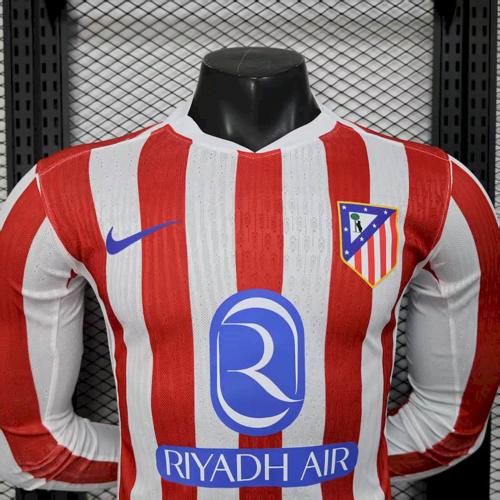 Men’s Atletico Madrid 2025/26 Player Home Long Sleeves Jersey