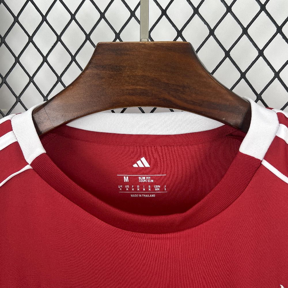 Men’s Liverpool 2025/26 Fan Home Jersey